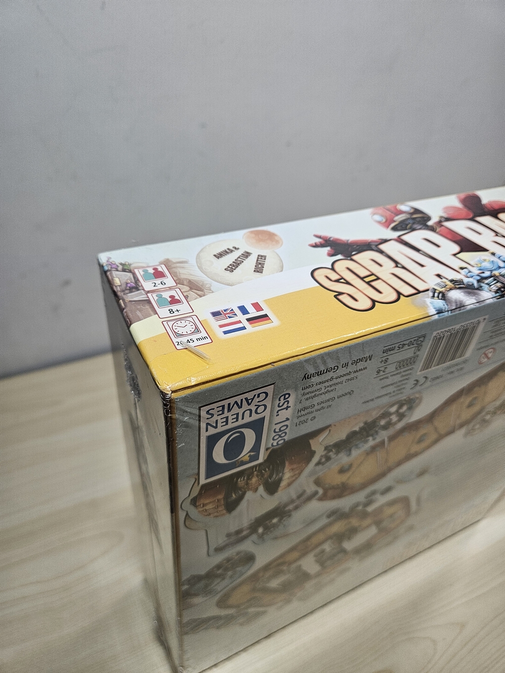 Scrap Racer Racing Board Game Queen Games - Picture 3 of 3